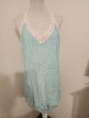 Aqua V-Neck Lace Trim Sleeveless Dress